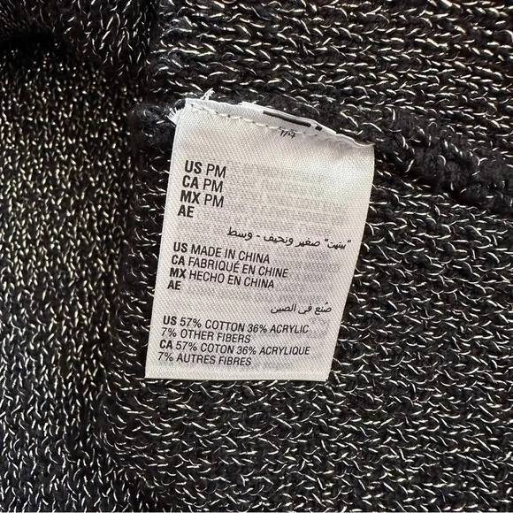 JM Collection MP‎ elegant black cardigan with silver thread + rhinestone buttons - Picture 4 of 7